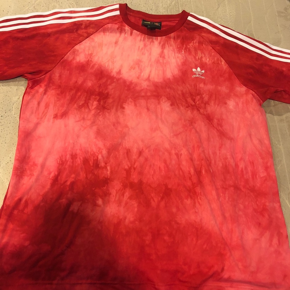 Brand new XL adidas top red